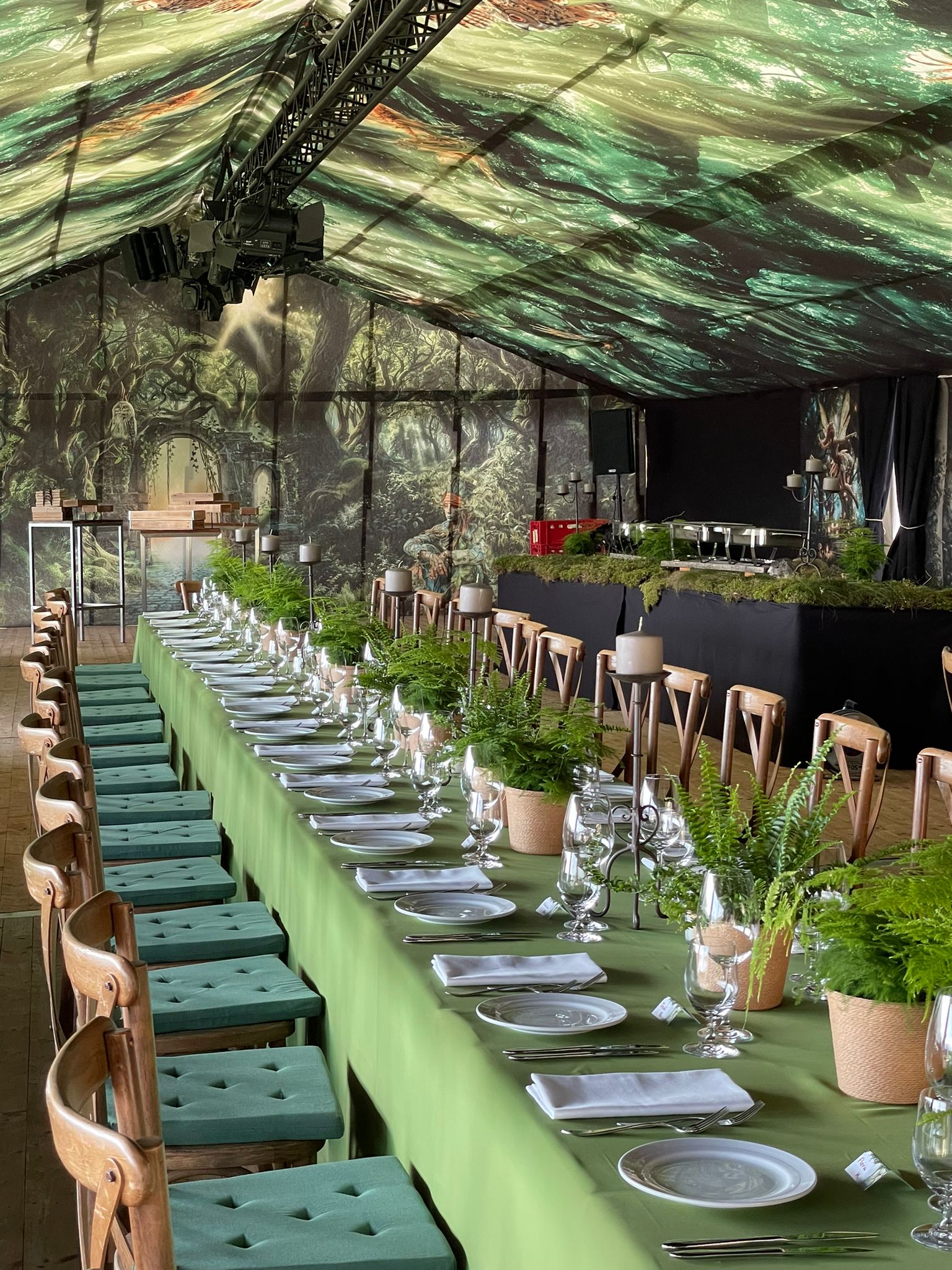 Wand- & Deckengestaltung für private Events